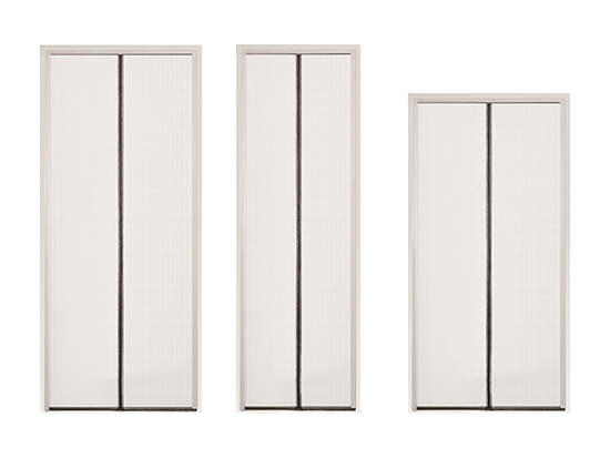 Moskitiera w różnych rozmiarach pokazująca możliwość dopasowania wymiarów