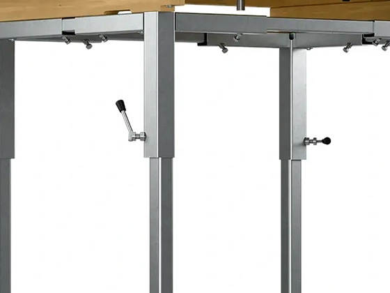 Stelaż z regulacją 715-915 mm Regulowany metalowy stelaż EDU 1300 Sjobergs