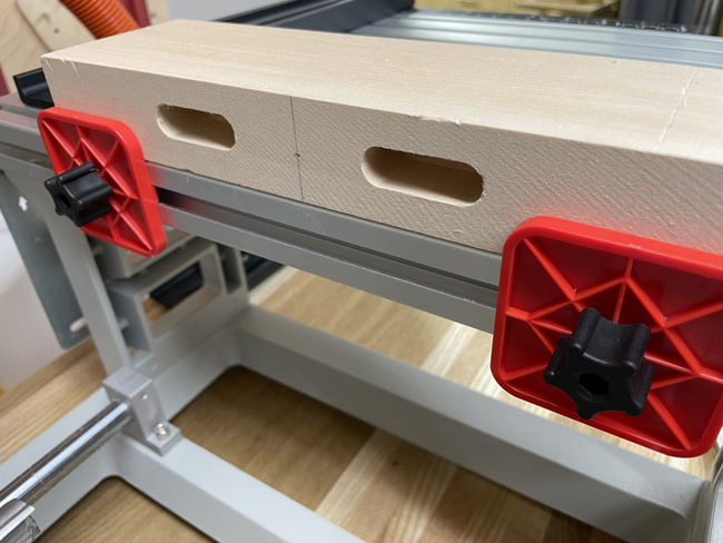 Ograniczniki czołowe z ABS PantoRouter - para