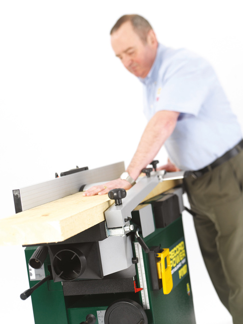 Wyrówniarko grubościówka z wałem 4-spiralnym PT107