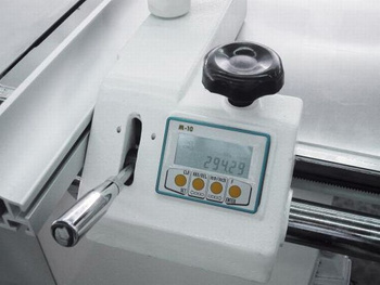 Wyświetlacz cyfrowy przykładnicy równoległej (JTSS-1700/3200)