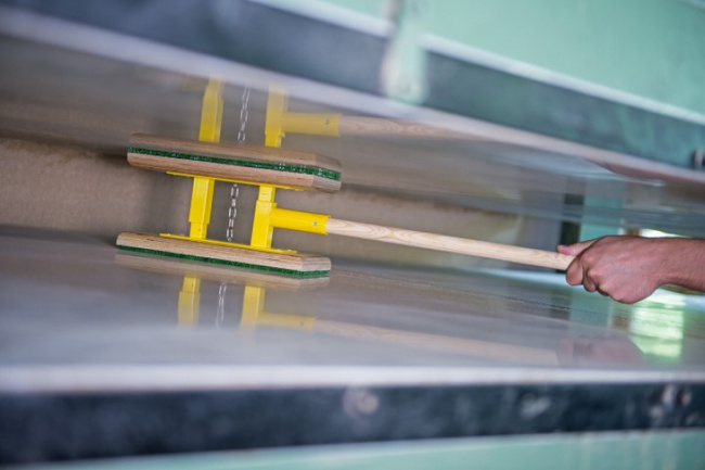 Szczotka kominowa z uchwytem