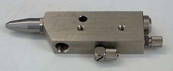 Pneumatyczny pistolet z krótką dyszą, wykonany ze stali nierdzewnej