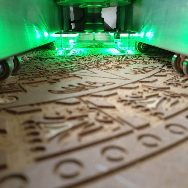 Frezarka CNC Mini 1250x1250 mm SmartBench PrecisionPro