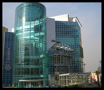 Folia przeciwsłoneczna Armorlite zielona GEE-35 szer. 1524 mm x 31,00 m - cena za rolkę