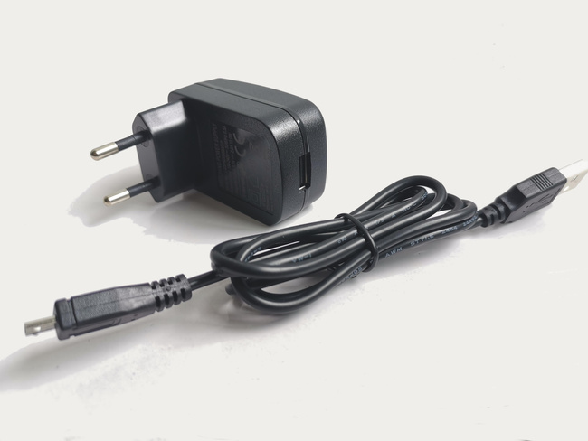 Szybka ładowarka USB do FLASH/GIGA