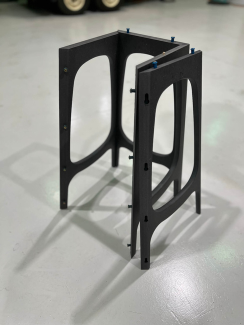 Niewidoczne złącze meblowe, samozaciskowe Peanut® 2