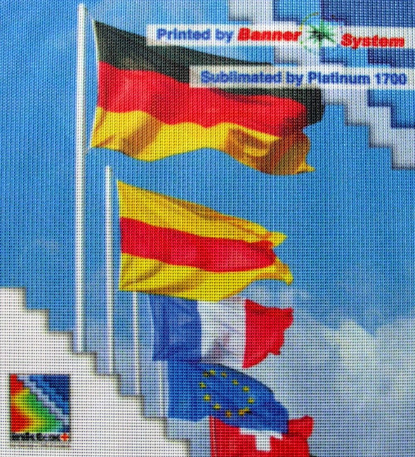 Poliester 3582-1475 jasny zielony, szer. 153 cm - 1 mb.