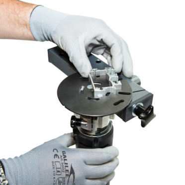 Frezarka do zaokrąglania naroży przewodowa 1050W FME-E4B AMB