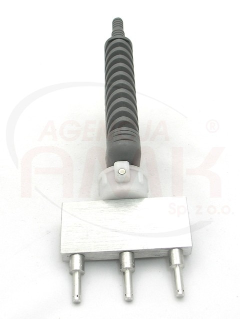 Dysza do gniazd pod kołki śr. 6 mm - potrójna