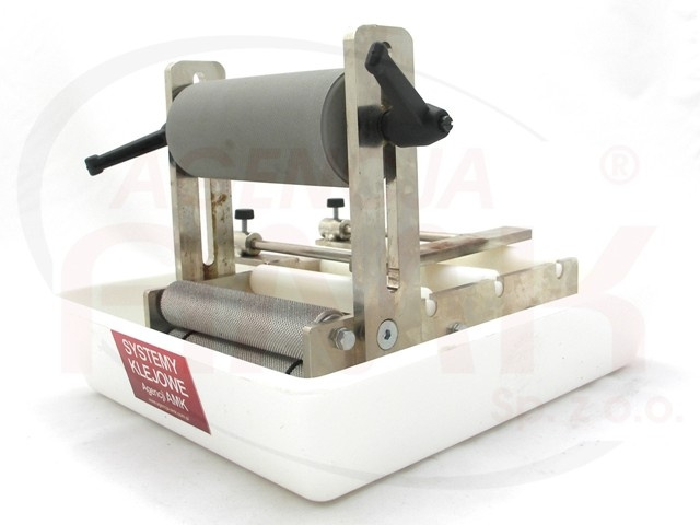 Stacjonarna nakładarka kleju z górną rolką dociskową - max szerokość elementu 150 mm, max wysokość 90 mm