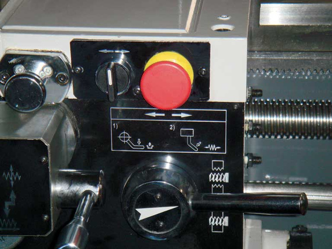 GH-2280ZX DRO Tokarka do metalu z wyświetlaczem w 3-osiach, Ø 560 mm / 2032 mm