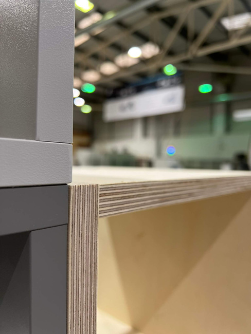 Złącze meblowe samozaciskowe Peanut® 3 Long