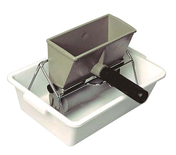 Pojemnik plastikowy pod nakładarkę ręczną