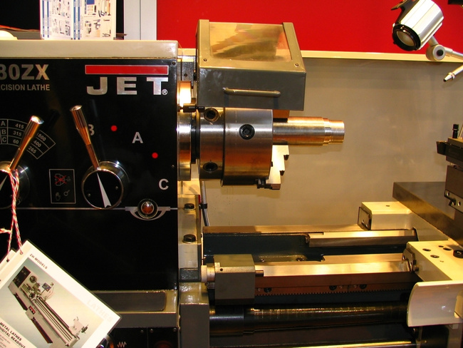 GH-2280ZX DRO Tokarka do metalu z wyświetlaczem w 3-osiach, Ø 560 mm / 2032 mm