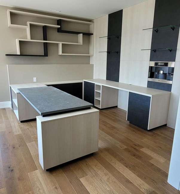 Niewidoczne złącze meblowe, samozaciskowe Peanut® 2