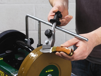 Przyrząd do ostrzenia krótkich noży -  do 10.16 cm WG250/G